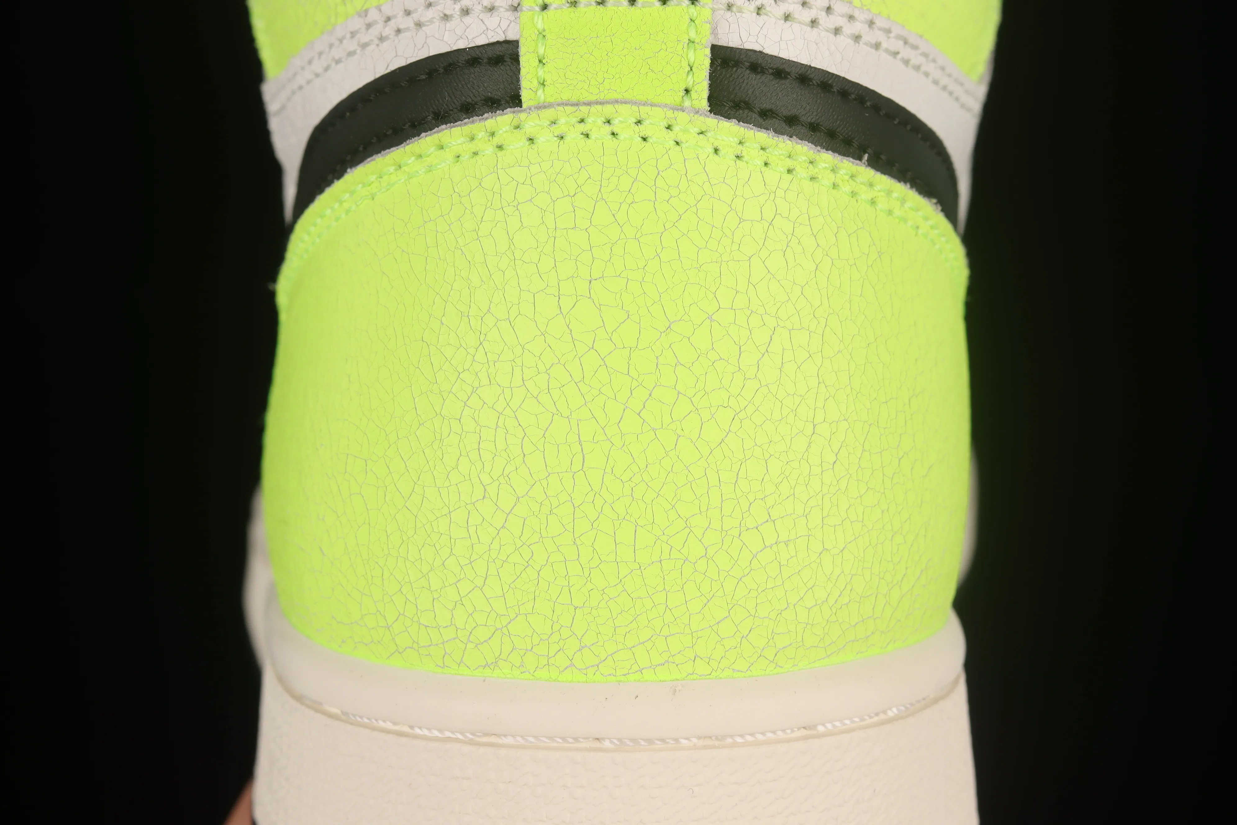 All categories Air Jordan Jordan series basketball shoes Air Jordan 1 High Air Jordan 1 High OG "Volt" AJ1 Joe 1 new fluorescent green 555088-702